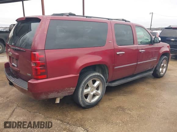 2009 Chevrolet Suburban LTZ с VIN 1GNFC36059R293095, выставлен на аукционе IAAI как лот 41550897 с пробегом 342 825 миль миль и . История ставок и продаж доступна на DreamBid. Изображение 4.