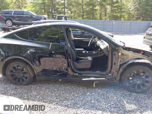 2023 Tesla Model Y Long Range с VIN 7SAYGDEE5PA166004, выставлен на аукционе IAAI как лот 42870171 с пробегом 53 515 миль миль и . История ставок и продаж доступна на DreamBid. Изображение 12.