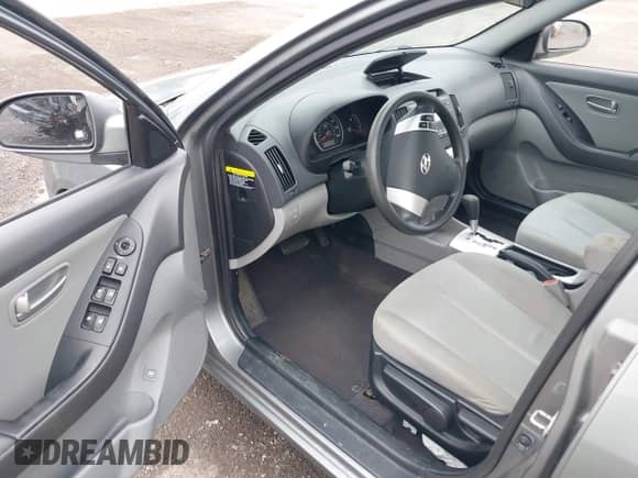 2009 Hyundai Elantra GLS с VIN KMHDU46D49U818484, выставлен на аукционе IAAI как лот 42637451 с пробегом 102 330 миль миль и . История ставок и продаж доступна на DreamBid. Изображение 5.
