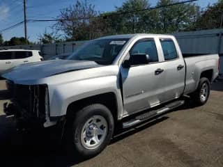 2019 Chevrolet Silverado 1500 Work Truck z VIN 2GCRCNEC0K1225251, wystawiony jako Copart lot #70425405 z przebiegiem 9 819 mil mil oraz Szkoda całkowita • Salvage title. Historia ofert i sprzedaży dostępna na DreamBid. Obrazek 1.