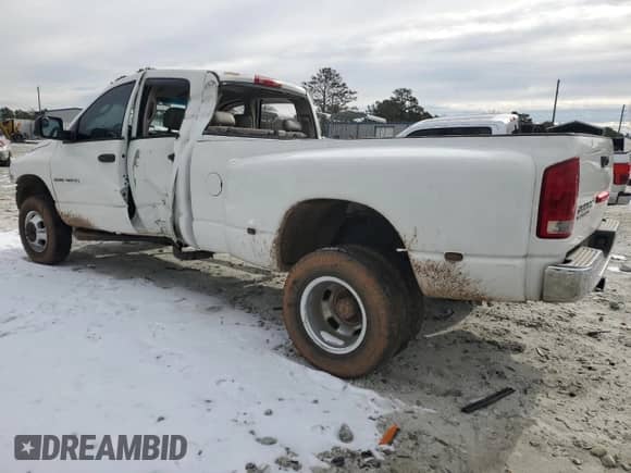 2004 Dodge 3500 SLT with VIN 3D7MU48C14G116214, listed as a Copart auction lot 41865815 with 211,187 mi miles and Salvage title. Bid and sale history available at DreamBid. Image 2.