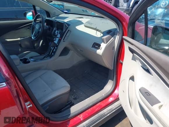 2013 Chevrolet Volt с VIN 1G1RD6E47DU121822, выставлен на аукционе IAAI как лот 43166318 с пробегом 93 428 миль миль и . История ставок и продаж доступна на DreamBid. Изображение 5.