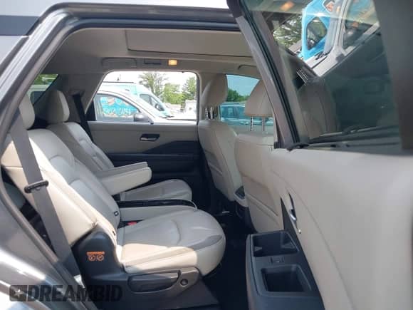 2022 Nissan Pathfinder SL с VIN 5N1DR3CD9NC262513, выставлен на аукционе IAAI как лот 42400791 с пробегом 46 587 миль миль и . История ставок и продаж доступна на DreamBid. Изображение 8.