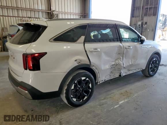 2025 Kia Sorento S с VIN 5XYRL4JC3SG310526, выставлен на аукционе Copart как лот 81379895 с пробегом 19 274 миль миль и Списание • Salvage title. История ставок и продаж доступна на DreamBid. Изображение 3.