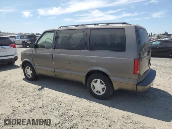 1999 Chevrolet Astro с VIN 1GNDM19W9XB126799, выставлен на аукционе Copart как лот 69863015 с пробегом 236 350 миль миль и Чистый • Clean title. История ставок и продаж доступна на DreamBid. Изображение 2.