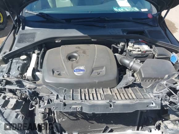 2015 Volvo S60 T5 Drive-E Premier with VIN YV140MFB3F2299721, listed as a IAAI auction lot 42013732 with 82,407 mi miles and . Bid and sale history available at DreamBid. Image 10.