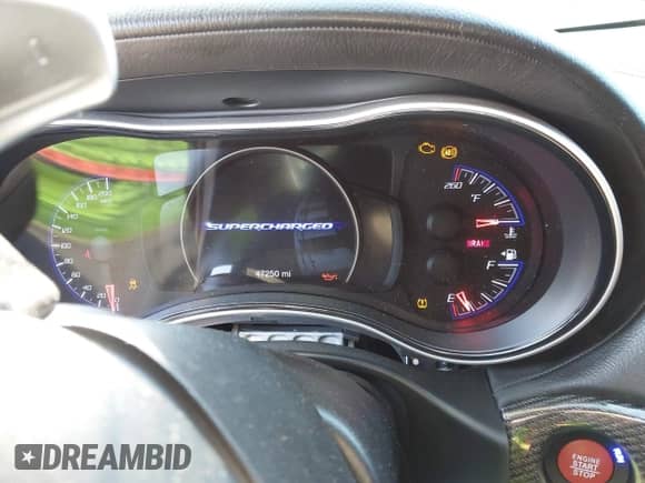 2021 Jeep Grand Cherokee Trackhawk z VIN 1C4RJFN94MC786470, wystawiony jako IAAI lot #42877128 z przebiegiem 47 250 mil mil oraz . Historia ofert i sprzedaży dostępna na DreamBid. Obrazek 7.