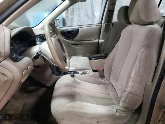 2005 Chevrolet Malibu Classic z VIN 1G1ND52F55M167777, wystawiony jako Copart lot #79823084 z przebiegiem 185 594 mil mil oraz Szkoda całkowita • Salvage title. Historia ofert i sprzedaży dostępna na DreamBid. Obrazek 7.