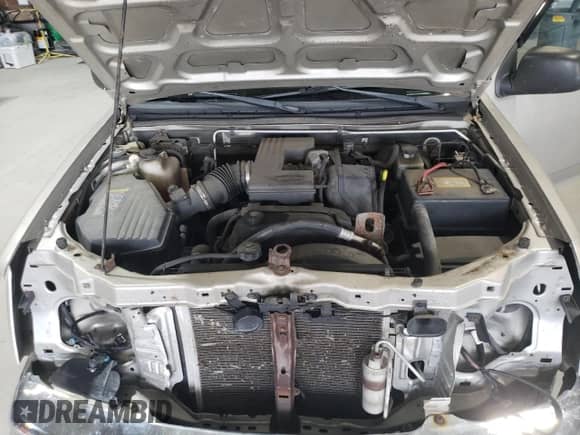 2004 Chevrolet Colorado 1SF LS Z71 z VIN 1GCDS136948217376, wystawiony jako Copart lot #69143665 z przebiegiem 171 208 mil mil oraz Szkoda całkowita • Salvage title. Historia ofert i sprzedaży dostępna na DreamBid. Obrazek 11.