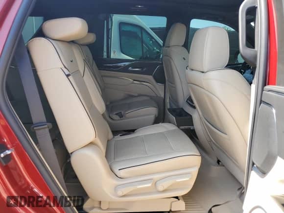 2023 Cadillac Escalade 4WD Premium Luxury z VIN 1GYS4CKL6PR524615, wystawiony jako Copart lot #71421585 z przebiegiem 36 918 mil mil oraz Szkoda całkowita • Salvage title. Historia ofert i sprzedaży dostępna na DreamBid. Obrazek 11.