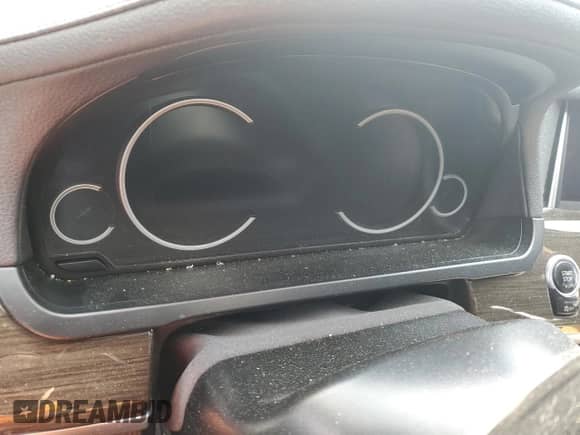 2015 BMW 7 Series 740Li z VIN WBAYE4C53FD947082, wystawiony jako Copart lot #64368025 z przebiegiem Nie podano mil oraz Szkoda całkowita • Salvage title. Historia ofert i sprzedaży dostępna na DreamBid. Obrazek 9.