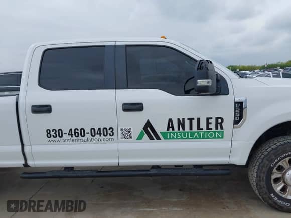 2018 Ford F-250 XL с VIN 1FT7W2B62JEB98479, выставлен на аукционе IAAI как лот 42062513 с пробегом 147 521 миль миль и . История ставок и продаж доступна на DreamBid. Изображение 13.