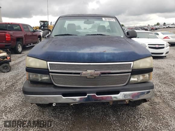 2006 Chevrolet Silverado 1500 Work Truck с VIN 3GCEK14V36G135599, выставлен на аукционе Copart как лот 55162475 с пробегом 161 034 миль миль и На запчасти • Non repairable. История ставок и продаж доступна на DreamBid. Изображение 5.