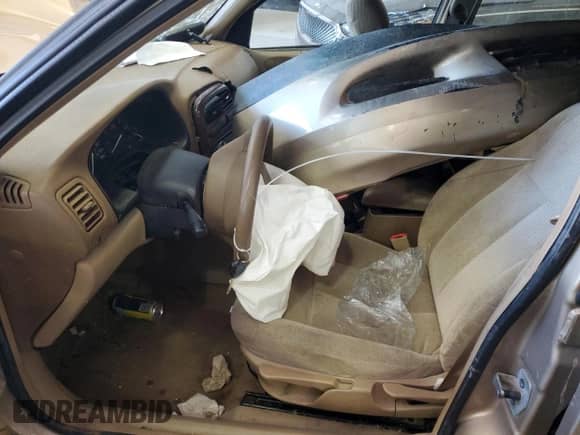 2000 Saturn LW with VIN 1G8JU82F8YY643924, listed as a Copart auction lot 76891614 with Not provided miles and Salvage title. Bid and sale history available at DreamBid. Image 7.