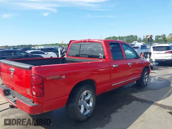 2008 Dodge 1500 SLT z VIN 1D7HA18228S594978, wystawiony jako IAAI lot #43410390 z przebiegiem 214 122 mil mil oraz . Historia ofert i sprzedaży dostępna na DreamBid. Obrazek 4.