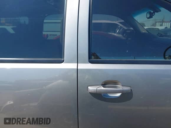 2008 Chevrolet Tahoe LTZ с VIN 1GNFC13J88R186347, выставлен на аукционе IAAI как лот 43238638 с пробегом 229 013 миль миль и . История ставок и продаж доступна на DreamBid. Изображение 14.