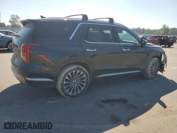 2023 Hyundai Palisade Calligraphy with VIN KM8R74GEXPU513623, listed as a Copart auction lot 81415935 with 47,691 mi miles and Salvage title. Bid and sale history available at DreamBid. Image 3.