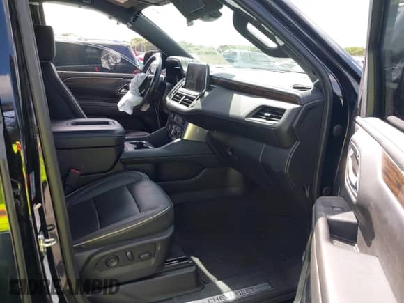 2023 Chevrolet Suburban Premier с VIN 1GNSCFKD3PR342574, выставлен на аукционе IAAI как лот 40506276 с пробегом 45 644 миль миль и . История ставок и продаж доступна на DreamBid. Изображение 5.