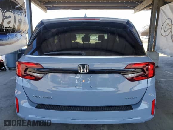 2025 Honda Odyssey Sport-L with VIN 5FNRL6H78SB058798, listed as a Copart auction lot 71080285 with Not provided miles and Non repairable. Bid and sale history available at DreamBid. Image 6.