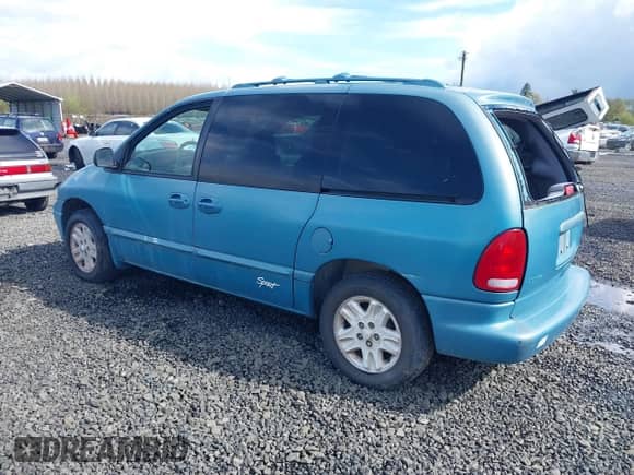1996 Dodge Caravan SE с VIN 1B4GP45R9TB426378, выставлен на аукционе IAAI как лот 41947737 с пробегом 150 182 миль миль и . История ставок и продаж доступна на DreamBid. Изображение 3.