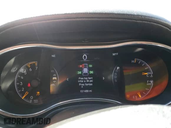 2015 Jeep Grand Cherokee Overland с VIN 1C4RJFCT8FC645564, выставлен на аукционе Copart как лот 69614525 с пробегом 151 489 миль миль и Списание • Salvage title. История ставок и продаж доступна на DreamBid. Изображение 9.