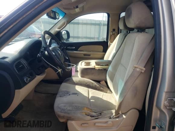 2007 Chevrolet Tahoe LS с VIN 1GNFC13C67J326393, выставлен на аукционе Copart как лот 68517995 с пробегом 169 283 миль миль и Чистый • Clean title. История ставок и продаж доступна на DreamBid. Изображение 7.