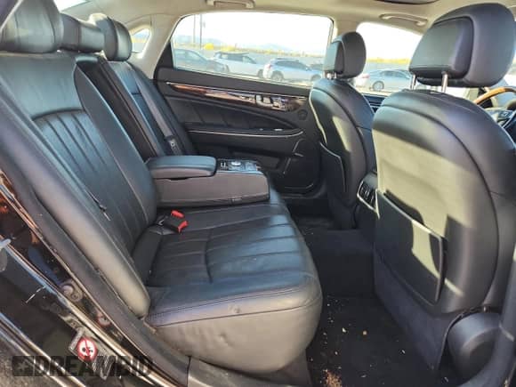 2011 Hyundai Equus Ultimate с VIN KMHGH4JF8BU042490, выставлен на аукционе Copart как лот 87238995 с пробегом 115 537 миль миль и Чистый • Clean title. История ставок и продаж доступна на DreamBid. Изображение 10.