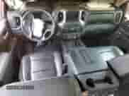 2020 Chevrolet Silverado 1500 LTZ с VIN 3GCUYGETXLG386691, выставлен на аукционе Copart как лот 57436225 с пробегом 107 183 миль миль и Списание • Salvage title. История ставок и продаж доступна на DreamBid. Изображение 8.