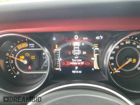 2023 Jeep Wrangler Rubicon Farout z VIN 1C4JJXFM4PW589923, wystawiony jako Copart lot #48181205 z przebiegiem 9 814 mil mil oraz Szkoda całkowita • Salvage title. Historia ofert i sprzedaży dostępna na DreamBid. Obrazek 9.