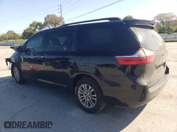 2017 Toyota Sienna XLE с VIN 5TDYZ3DC0HS803804, выставлен на аукционе Copart как лот 84789375 с пробегом 217 747 миль миль и Списание • Salvage title. История ставок и продаж доступна на DreamBid. Изображение 2.
