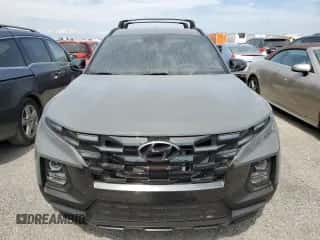 2023 Hyundai Santa Cruz Night Edition с VIN 5NTJCDAF5PH060778, выставлен на аукционе Copart как лот 76194994 с пробегом 18 313 миль миль и На запчасти • Non repairable. История ставок и продаж доступна на DreamBid. Изображение 5.
