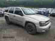 2004 Chevrolet TrailBlazer LT with VIN 1GNDS13S342302480, listed as a Copart auction lot 64365275 with 263,074 mi miles and Salvage title. Bid and sale history available at DreamBid. Image 4.