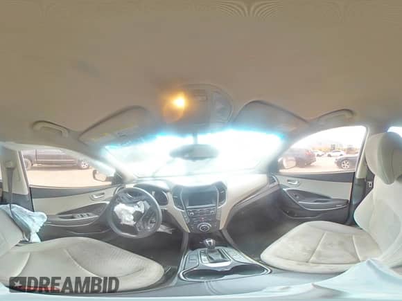 2017 Hyundai Santa Fe 2.4L с VIN 5NMZU3LB1HH015256, выставлен на аукционе Copart как лот 82183125 с пробегом Не указан миль и Списание • Salvage title. История ставок и продаж доступна на DreamBid. Изображение 15.