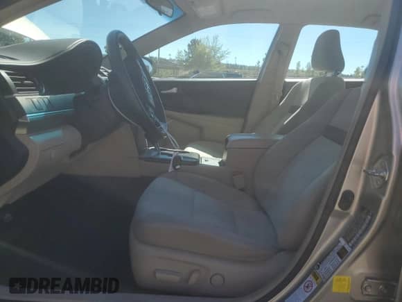 2014 Toyota Camry L с VIN 4T4BF1FK7ER440577, выставлен на аукционе Copart как лот 85904505 с пробегом 78 346 миль миль и Списание • Salvage title. История ставок и продаж доступна на DreamBid. Изображение 7.