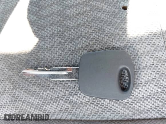 2004 Ford F-150 XL with VIN 2FTRX17274CA71498, listed as a IAAI auction lot 42797530 with 235,350 mi miles and . Bid and sale history available at DreamBid. Image 11.