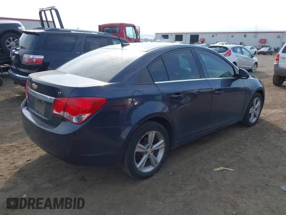 2014 Chevrolet Cruze 2LT с VIN 1G1PE5SB8E7394494, выставлен на аукционе IAAI как лот 43196556 с пробегом 115 177 миль миль и . История ставок и продаж доступна на DreamBid. Изображение 4.