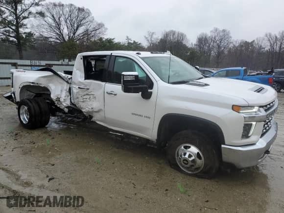 2022 Chevrolet Silverado 3500HD LTZ z VIN 1GC4YUEY9NF106158, wystawiony jako Copart lot #50033485 z przebiegiem 11 721 mil mil oraz Szkoda całkowita • Salvage title. Historia ofert i sprzedaży dostępna na DreamBid. Obrazek 4.