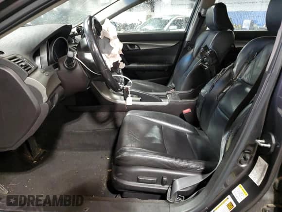 2009 Acura TL с VIN 19UUA86299A005518, выставлен на аукционе Copart как лот 82152565 с пробегом 115 120 миль миль и Списание • Salvage title. История ставок и продаж доступна на DreamBid. Изображение 7.
