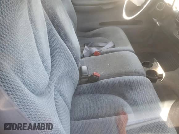 1998 Dodge Dakota SLT z VIN 1B7GL26X1WS723200, wystawiony jako Copart lot #59961325 z przebiegiem 279 317 mil mil oraz Szkoda całkowita • Salvage title. Historia ofert i sprzedaży dostępna na DreamBid. Obrazek 10.