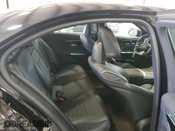 2023 Mercedes-Benz C 300 с VIN W1KAF4HB2PR105196, выставлен на аукционе Copart как лот 80079985 с пробегом 26 038 миль миль и Списание • Salvage title. История ставок и продаж доступна на DreamBid. Изображение 10.