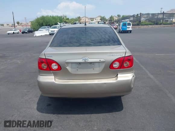 2008 Toyota Corolla CE with VIN 1NXBR32E78Z937890, listed as a IAAI auction lot 42742468 with 261,839 mi miles and . Bid and sale history available at DreamBid. Image 13.