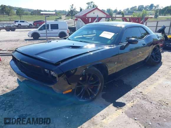 2012 Dodge Challenger R/T Plus with VIN 2C3CDYBTXCH137653, listed as a IAAI auction lot 43370417 with Not provided miles and . Bid and sale history available at DreamBid. Image 19.