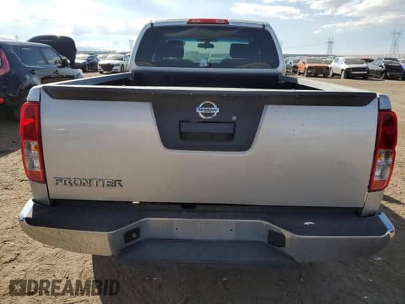 2017 Nissan Frontier SV with VIN 1N6BD0CT0HN711616, listed as a Copart auction lot 81856065 with 107,402 mi miles and Clean title. Bid and sale history available at DreamBid. Image 6.