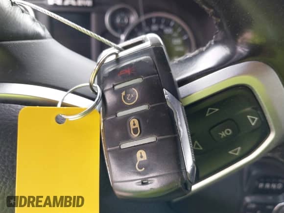 2019 Ram 1500 Big Horn z VIN 1C6RRFFG6KN674459, wystawiony jako IAAI lot #43144182 z przebiegiem 108 916 mil mil oraz . Historia ofert i sprzedaży dostępna na DreamBid. Obrazek 11.