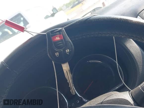 2014 Nissan Note SV with VIN 3N1CE2CP4EL417539, listed as a IAAI auction lot 42752428 with 149,482 mi miles and . Bid and sale history available at DreamBid. Image 11.