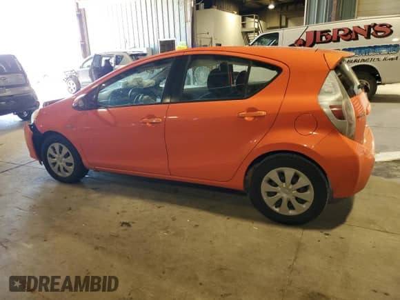 2013 Toyota Prius Two with VIN JTDKDTB32D1055068, listed as a Copart auction lot 83802535 with Not provided miles and Salvage title. Bid and sale history available at DreamBid. Image 2.