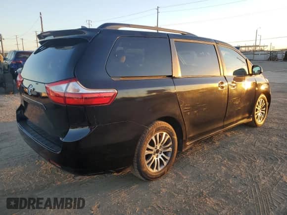 2019 Toyota Sienna XLE Auto Access Seat с VIN 5TDYZ3DC3KS976644, выставлен на аукционе Copart как лот 90898575 с пробегом 141 909 миль миль и Списание • Salvage title. История ставок и продаж доступна на DreamBid. Изображение 3.
