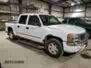 2004 GMC Sierra 1500 SLT with VIN 2GTEK13T541359009, listed as a Copart auction lot 86746754 with 231,418 mi miles and Clean title. Bid and sale history available at DreamBid. Image 4.