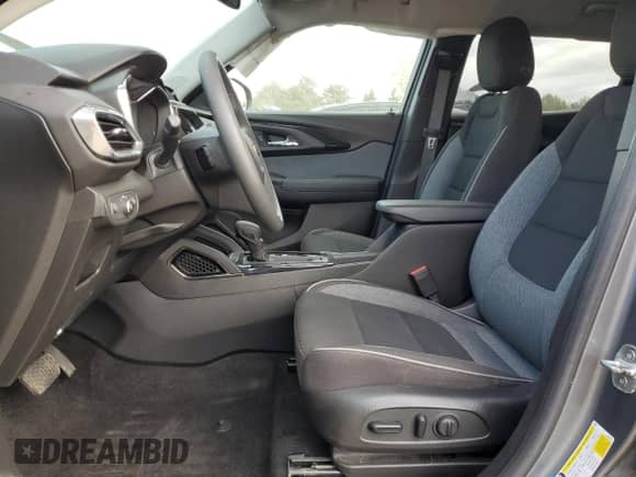 2021 Chevrolet TrailBlazer LT с VIN KL79MPSL8MB155611, выставлен на аукционе Copart как лот 85921805 с пробегом 66 595 миль миль и Списание • Salvage title. История ставок и продаж доступна на DreamBid. Изображение 7.