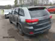 2017 Jeep Grand Cherokee Trailhawk z VIN 1C4RJFLG6HC759214, wystawiony jako IAAI lot #42617108 z przebiegiem 120 851 mil mil oraz . Historia ofert i sprzedaży dostępna na DreamBid. Obrazek 3.